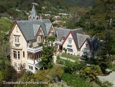 Magnificantly resorted stately home is currently operating as a "picture book" Historic B&B and Luxury Boutique Hotel in Nelson offers Freehold Going Concern for sale